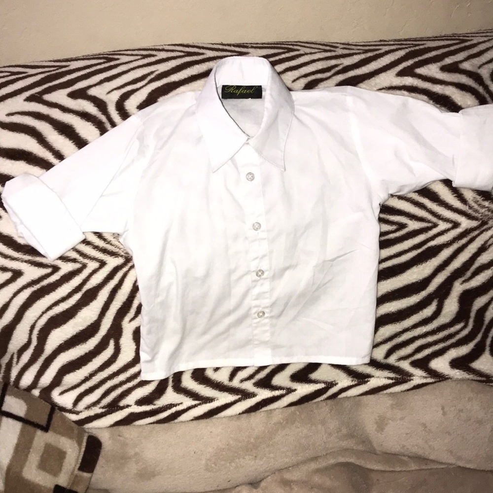Rafael size 4T white button down shirt 💕